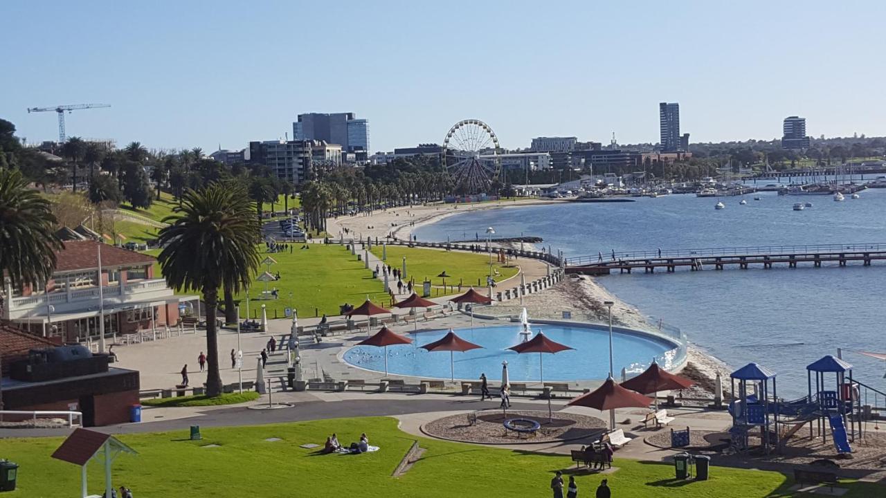 Gateway To The Surf Coast And Geelong Apartment Exterior photo