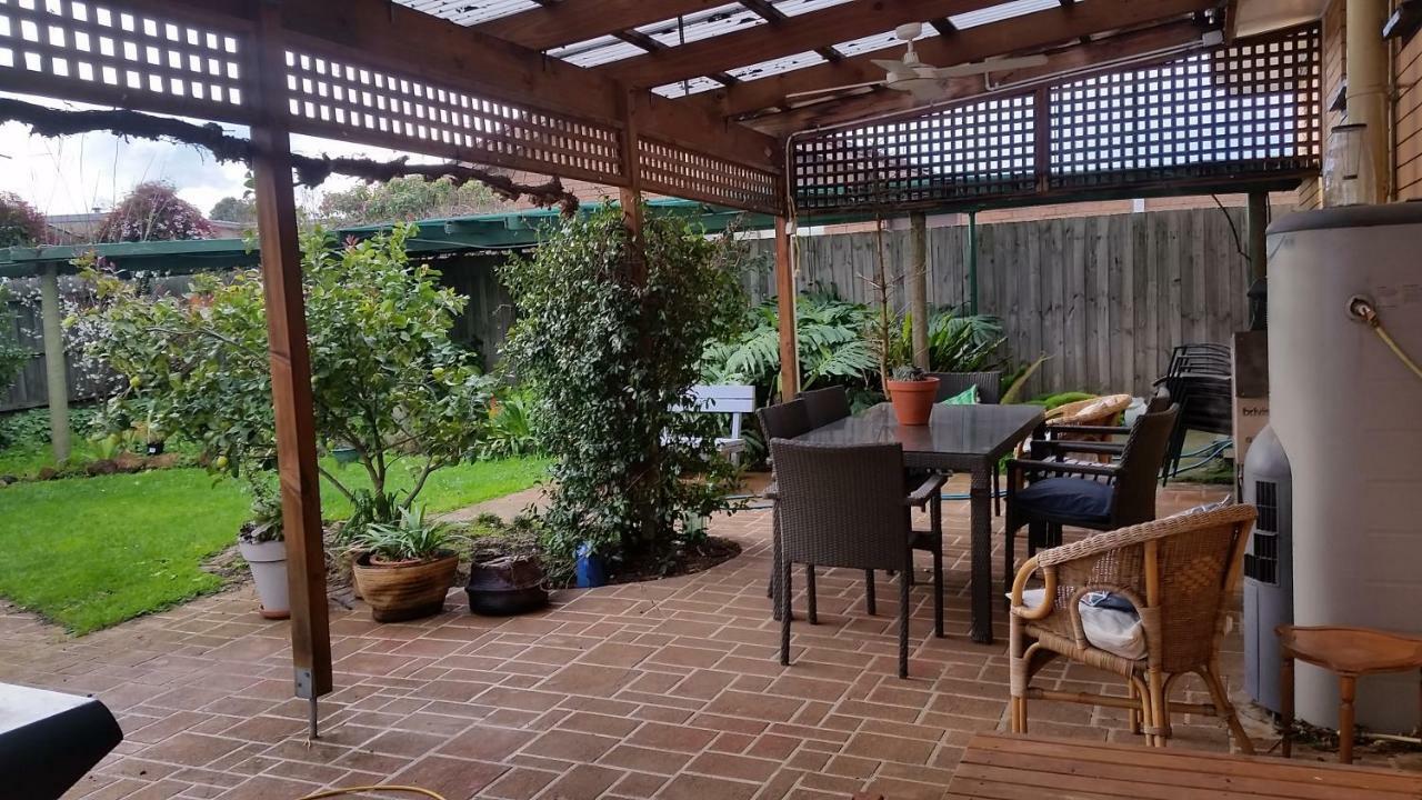 Gateway To The Surf Coast And Geelong Apartment Exterior photo